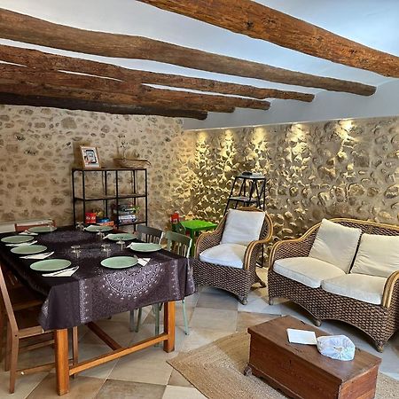 Maset Del Riu Guest House Valderrobres Exterior photo